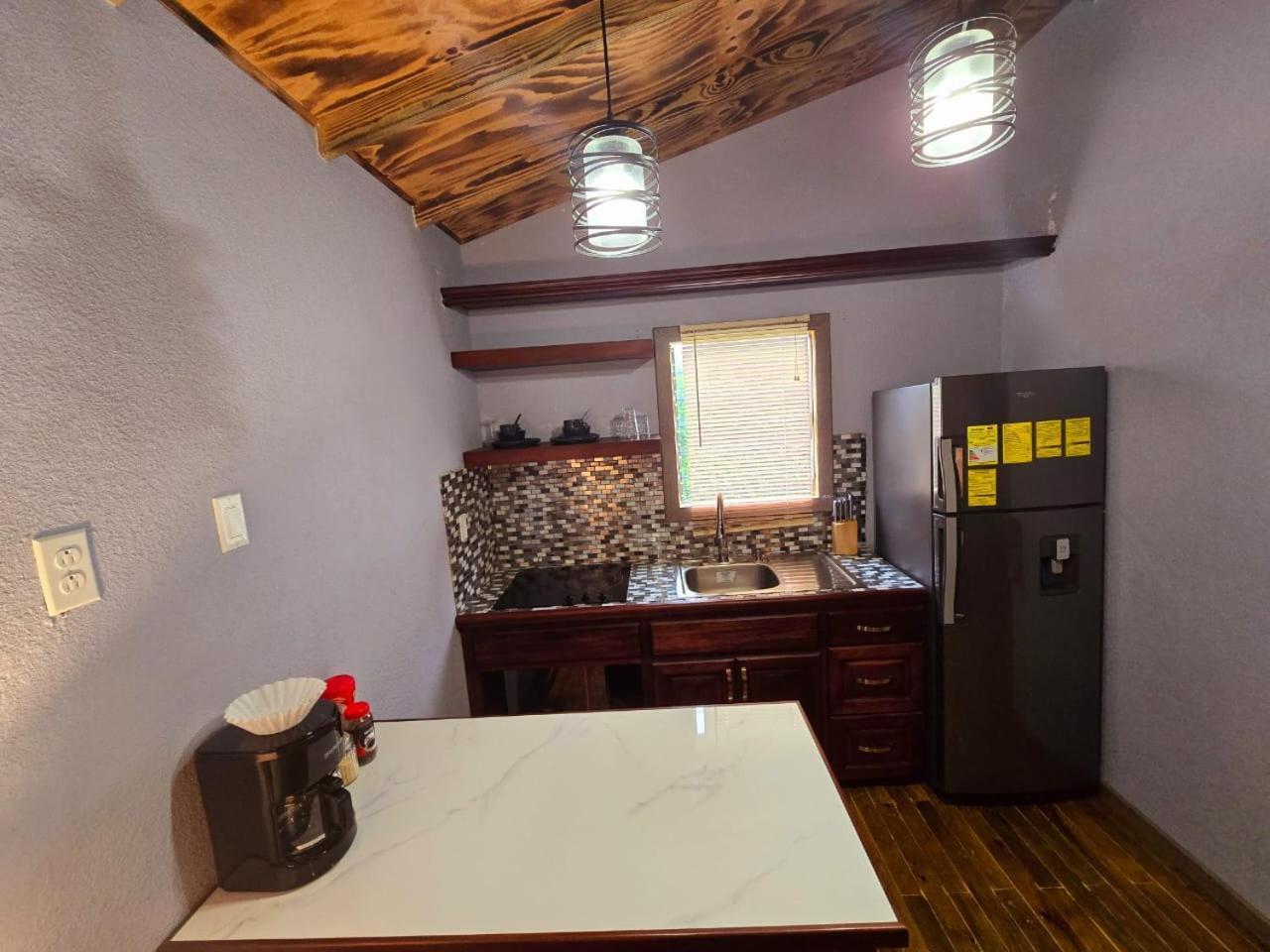 Bed and Breakfast Tuquil-Ha Ladyville Zewnętrze zdjęcie
