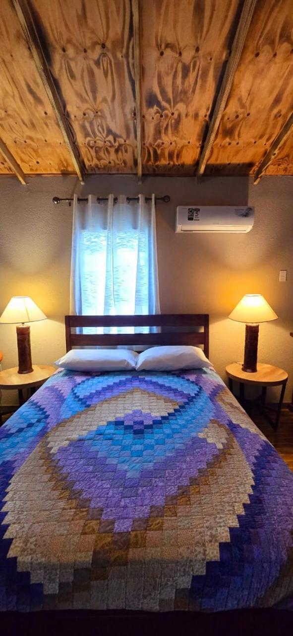 Bed and Breakfast Tuquil-Ha Ladyville Zewnętrze zdjęcie